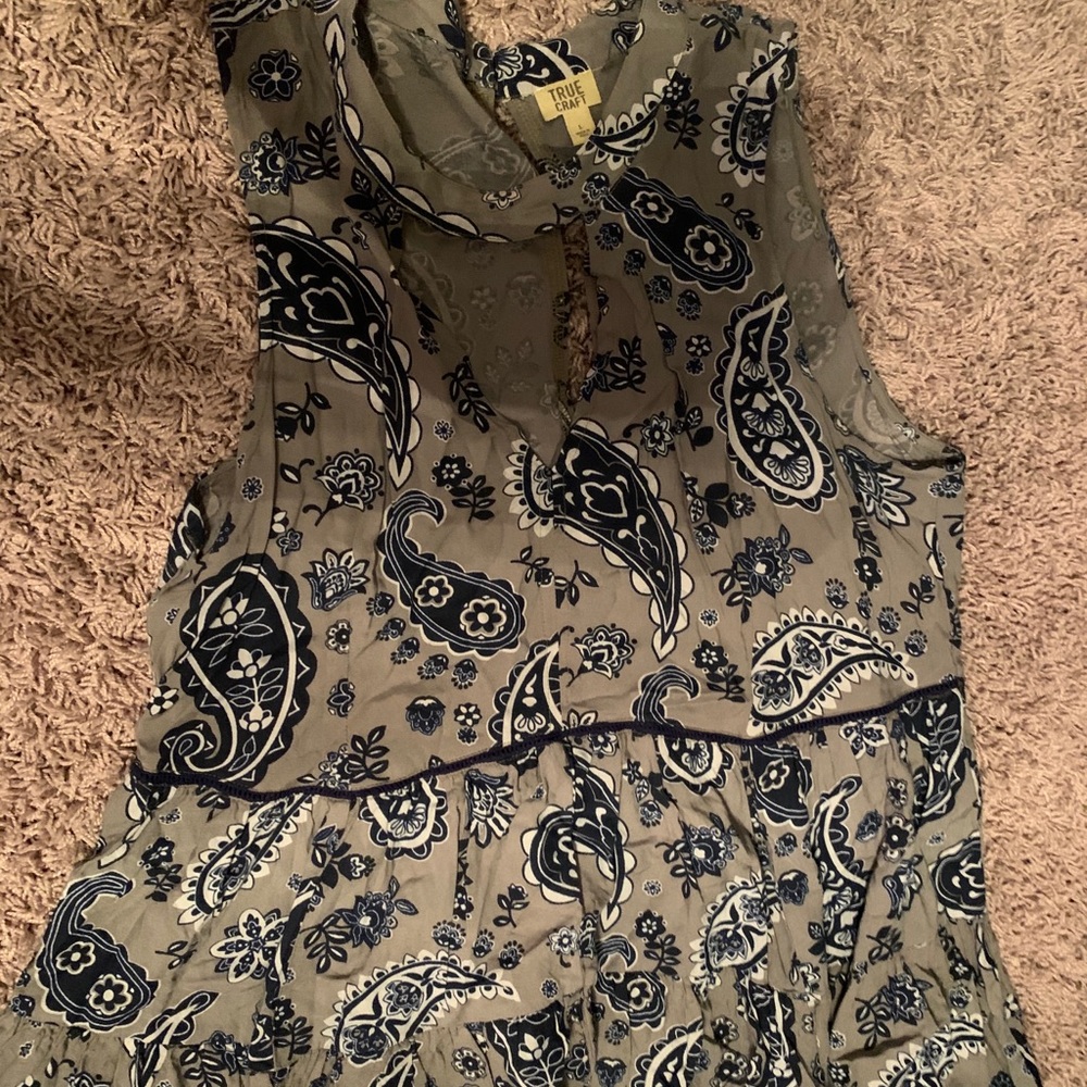 Cute top
